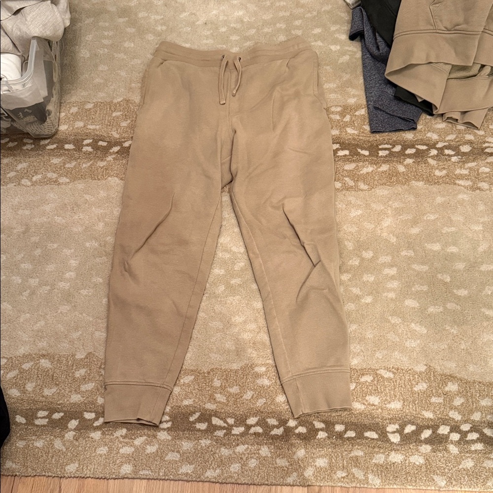 Gap joggers